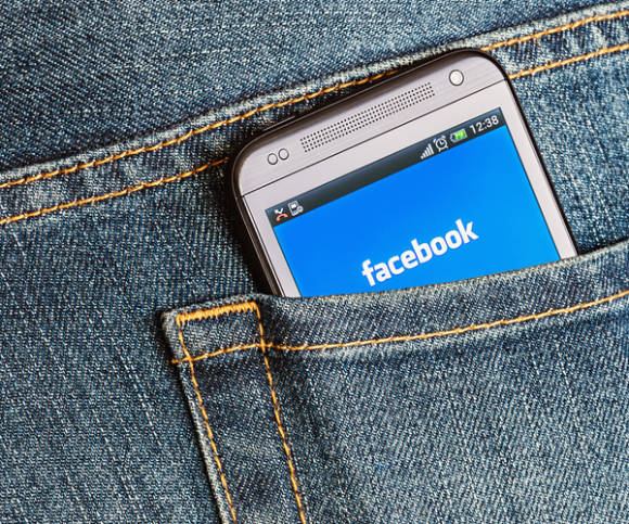 Facebook auf dem Smartphone 