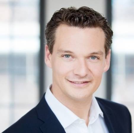 Georg Schmitz-Axe, Leiter Telekom Partner bei der Telekom 