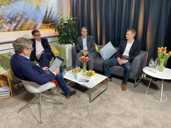 Fragerunde: Marco Crueger, VP Sales Swyx,  Ralf Ebbinghaus, Swyx-Geschäftsführer und Enreach-CCO, Christoph Wichmann, Geschäftsführer von Voiceworks, und Dominik Seier, Director Product Management Swyx (v.l.)