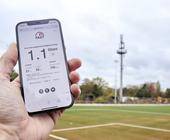 Smartphone-Nutzer im 5G-Netz von Vodafone