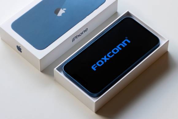 Foxconn-Logo auf iPhone-Display 