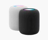 Zwei Apple Homepods, einmal in Weiß, einmal in Schwarz