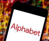 Smarthone mit Alphabet-App