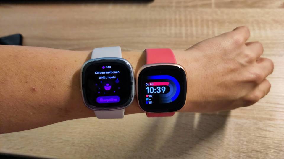 Fitbit versa google maps top