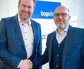 Thorsten Biedenkapp (li.) mit Toplink-Geschäftsführer Jens Weller