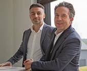 Can Güntuncer, Executive Vice President Mobile (links) und Jörg Herweck, Vorstand