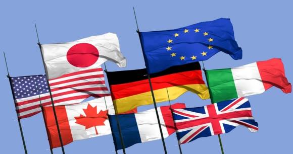 Flaggen der G7-Staaten 