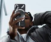 Nothing Phone (2)
