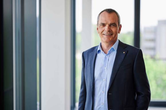Dr. Stefan Müller, Vorstandsvorsitzender der expert SE 