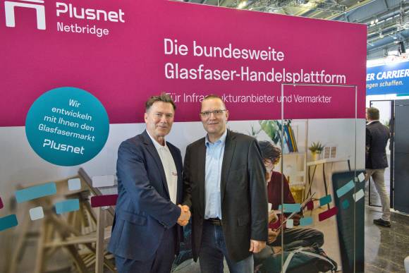 Vertragsunterzeichnung 