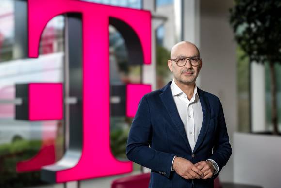Alexander Jenbar, Telekom 