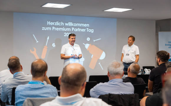 Auerswald begrüßte seine Premium Partner am Firmensitz in Cremlingen 