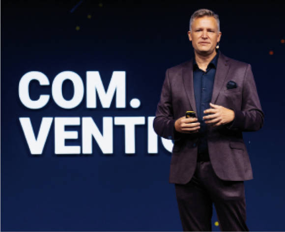 Florian Buzin ist CEO von Starface und Managing Director der Gamma Communications in Deutschland Florian Buzin ist CEO von Starface und Managing Director der Gamma Communications in Deutschland