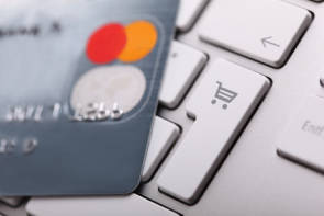 Bitkom-Studie: Skepsis gegenüber Online-Geschäften nimmt ab 