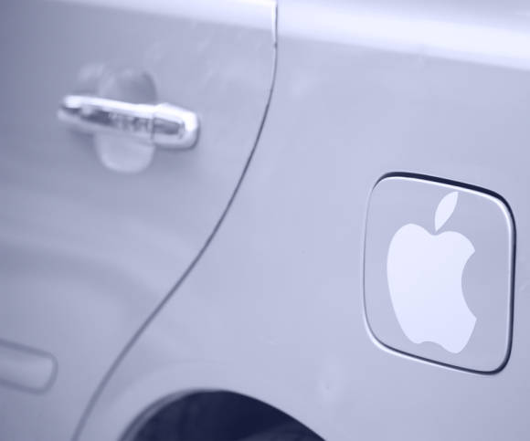 Auto mit Apple Logo 