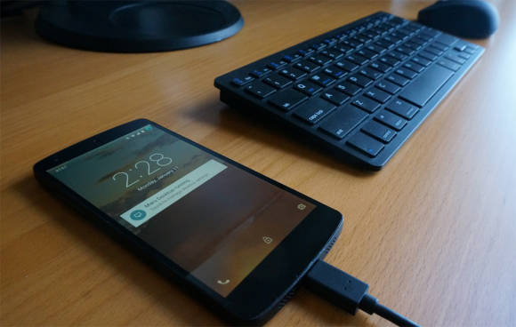 Android-Smartphone am Desktop 