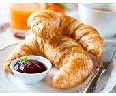 Croissant mit Marmelade