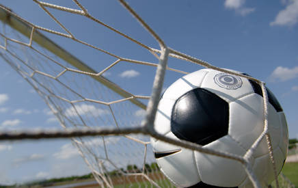 Fussball im Tornetz Fussball im Tornetz