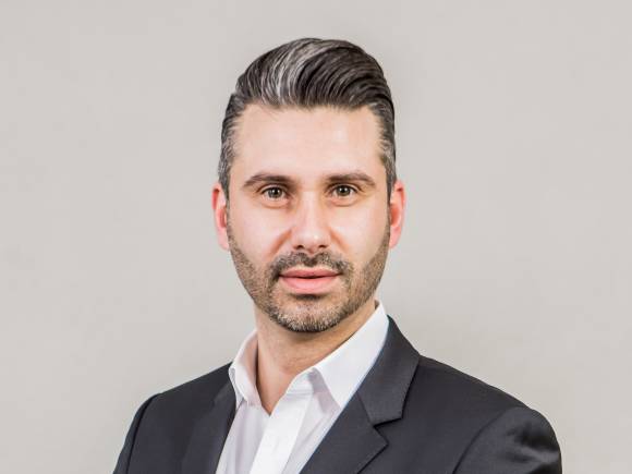Bülent Aksoy, Leiter GK-Netzvermarktung, EinsAmobile 