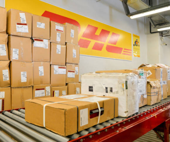 DHL Pakete 